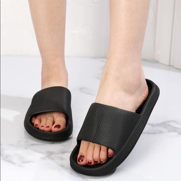 Passion of Essence Shoes - Black Joanna Textured Rubber Sliders